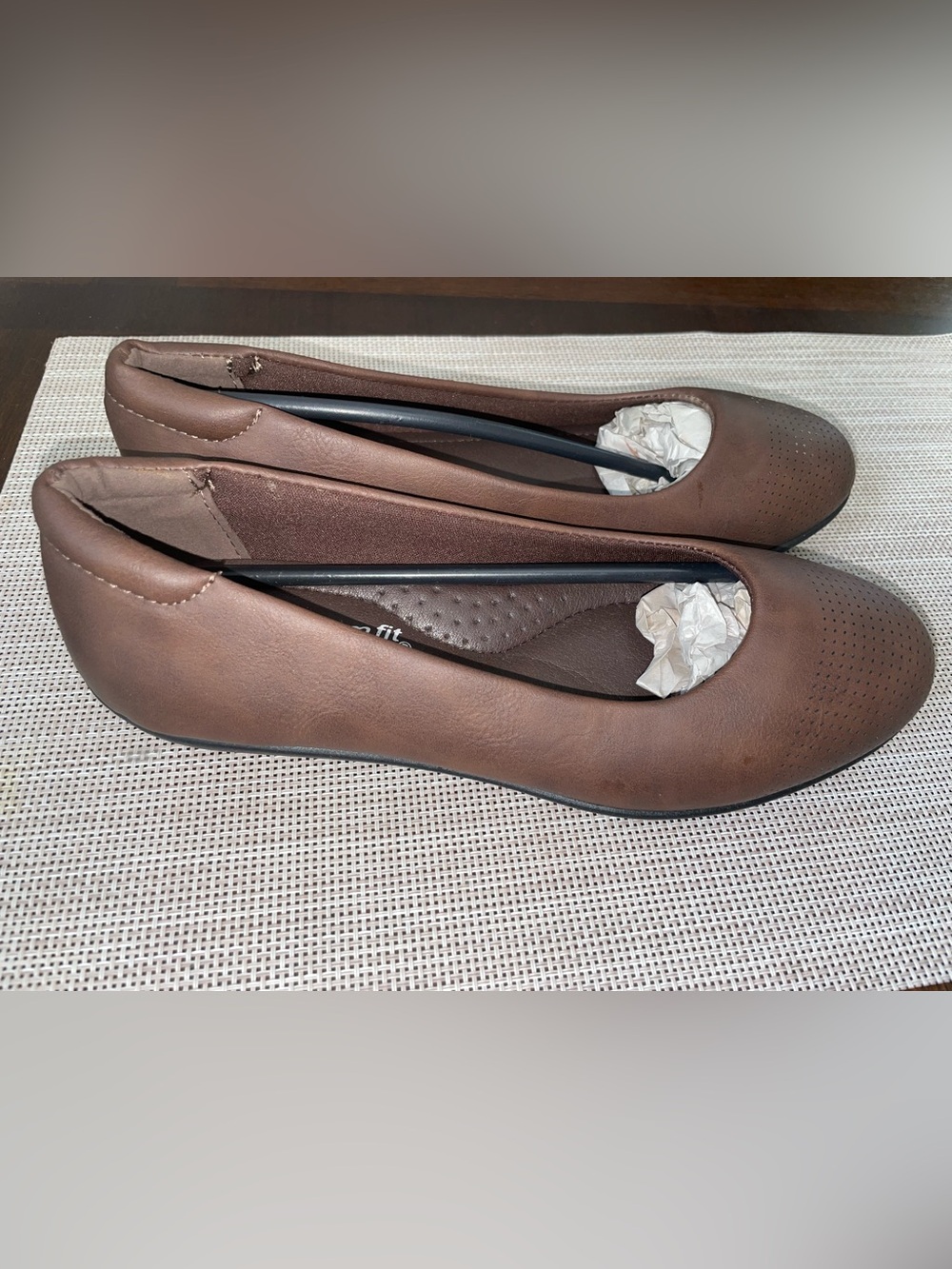 NWOT Women’s Brown Comfort Flats Size 7 Memory Foam Slip On Shoes
